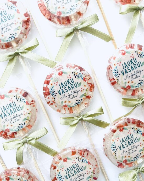 Jauku vasaru no skolotājas... (gatavs dizains)